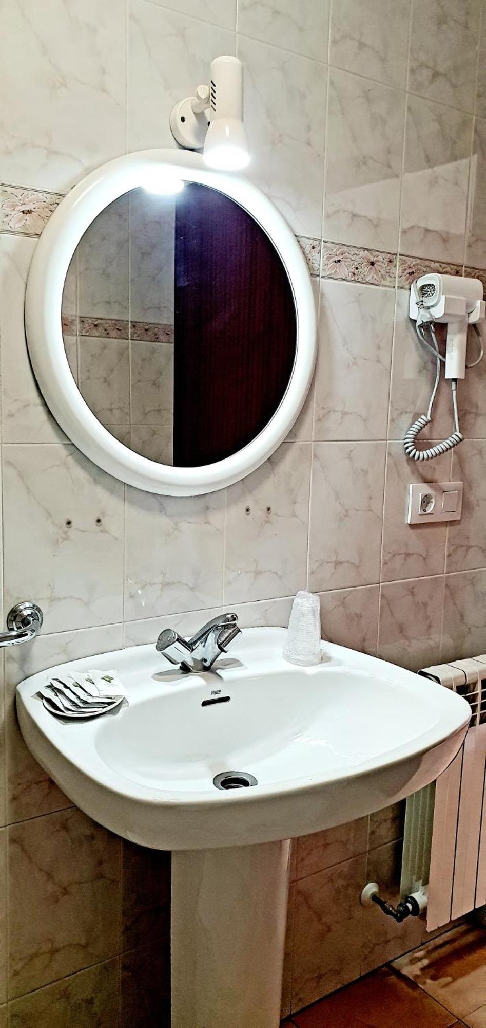 Hotel Sidreria La Casa Abajo La Franca Exteriér fotografie